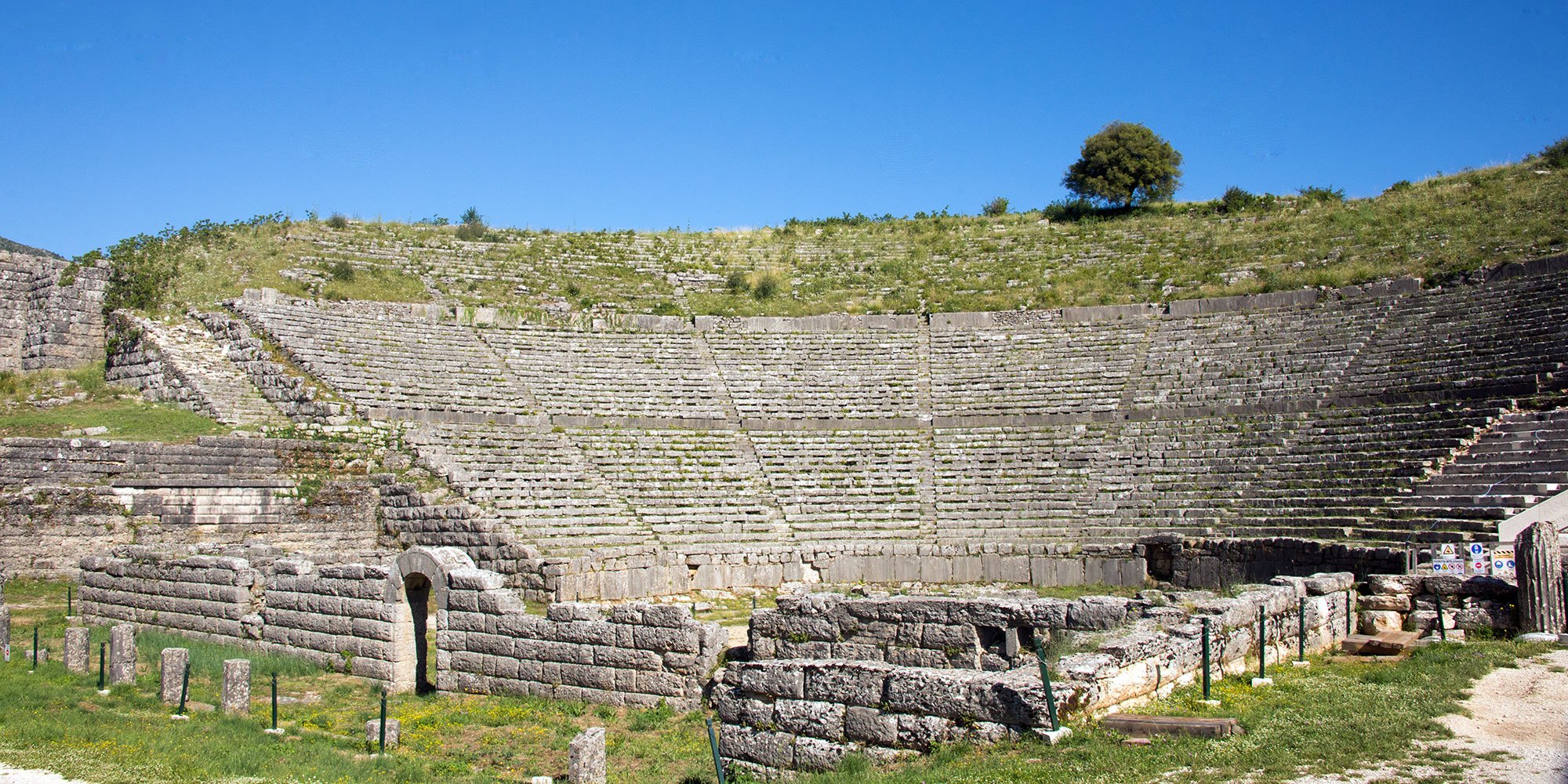 Dodoni Ancient Theater